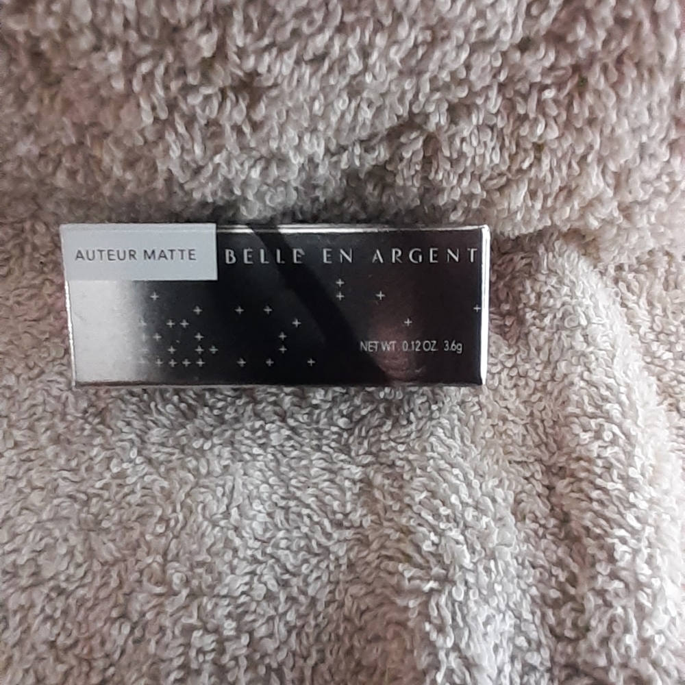 Belle en Argent: Lights & Angles